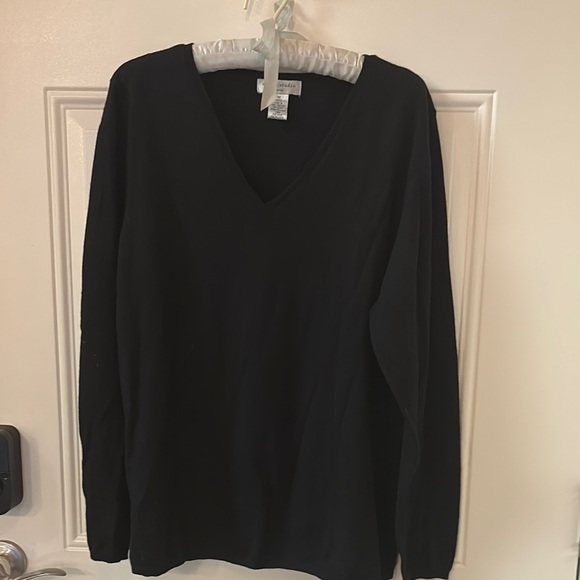 Black V-Neck Sweater - Picture 1 of 3